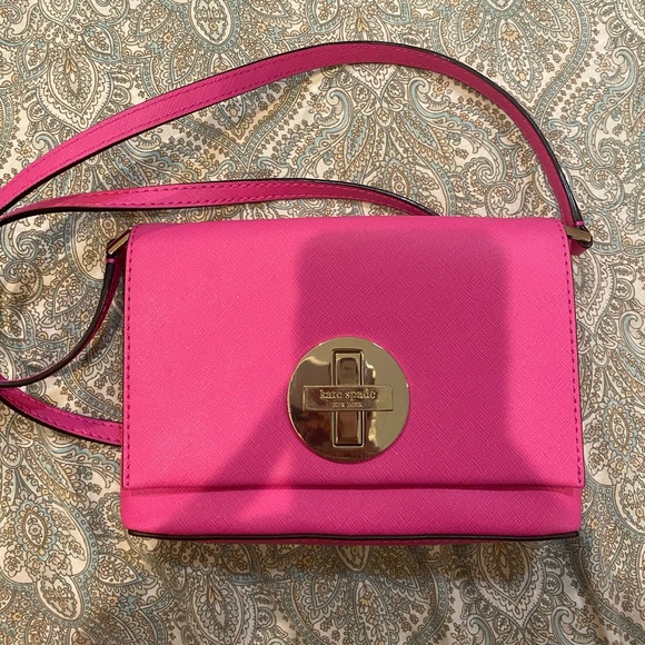 Kate spade crossbody - Picture 1 of 5